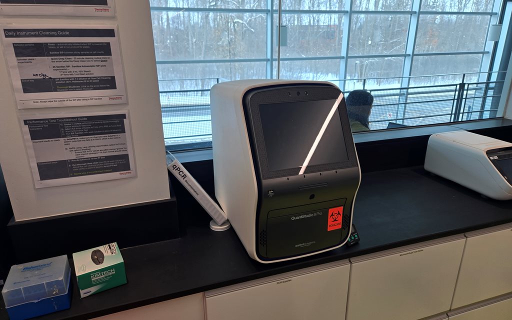 Quant Studio 6 Pro qPCR