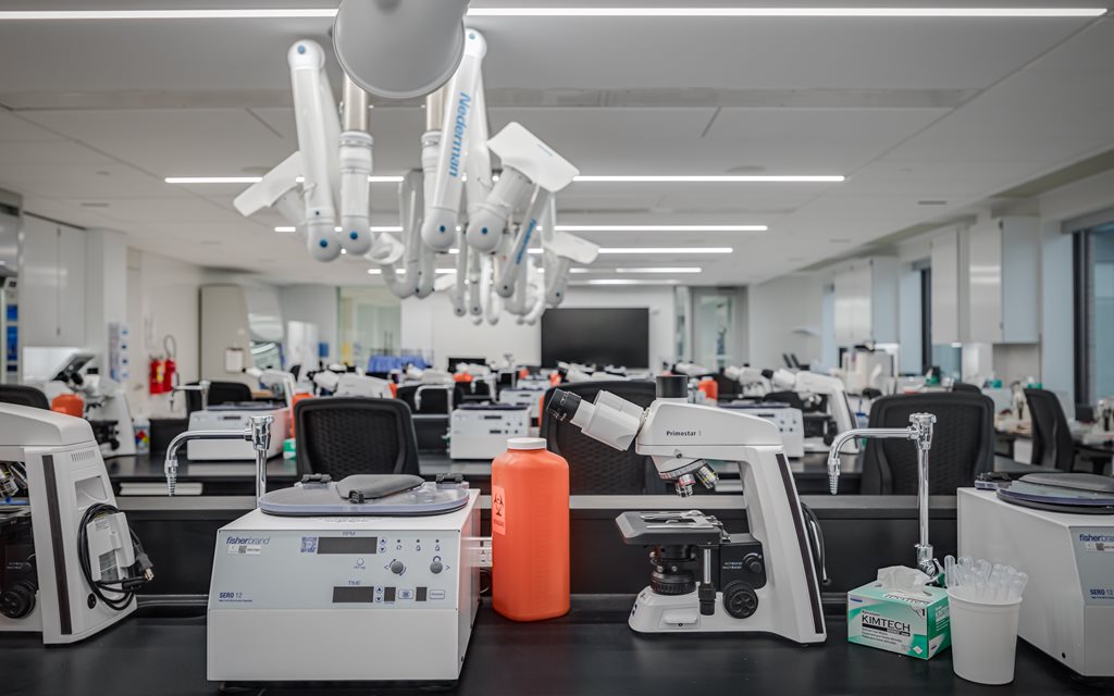 Transfusion/Histotechnology Lab