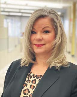 Lorri Thacyk